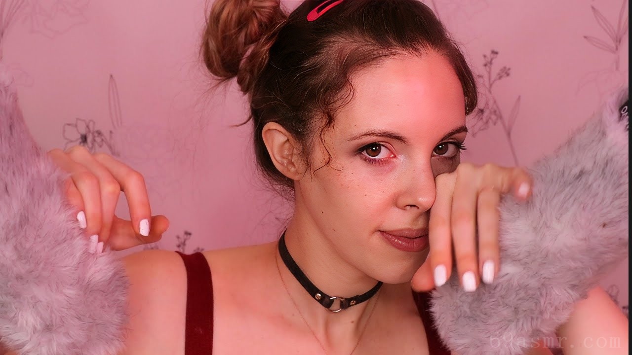 这个 ASMR 有 99.9 % 的睡眠机会 - 亲吻、麦克风抓挠、嘴巴的声音