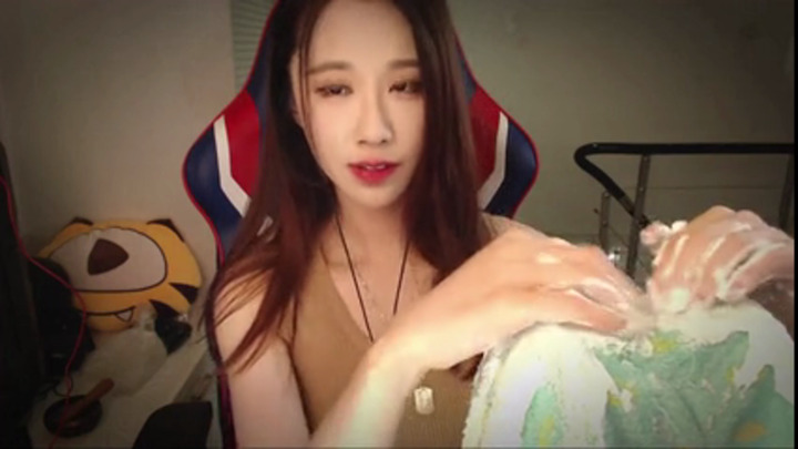 轩子巨2兔ASMR-XUAN027.芦荟胶按摩