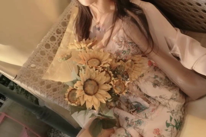 夏喵娜ASMR-[喵娜助眠]-往期-温柔揉耳敲击酥软音伴你入眠-